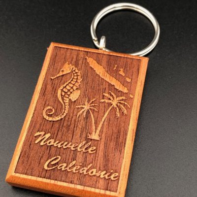 Porte-clés en bois "hippocampe et cocotier" - Laser Art Pacific