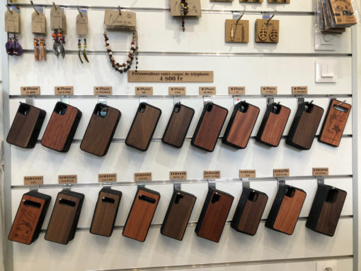 Coque de téléphone en bois personnalisée